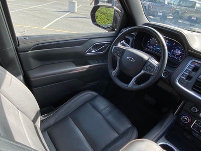 2024 Chevrolet Suburban 4WD RST