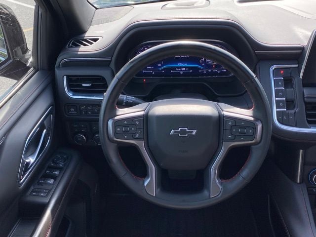 2024 Chevrolet Suburban 4WD RST