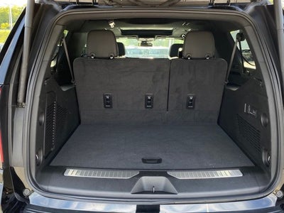 2024 Chevrolet Suburban 4WD RST