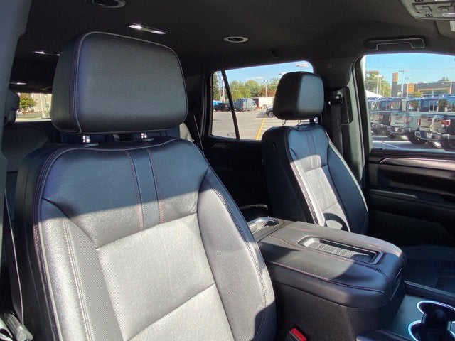 2023 Chevrolet Tahoe 4WD RST
