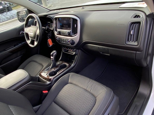 2022 GMC Canyon 4WD Crew Cab Short Box Elevation