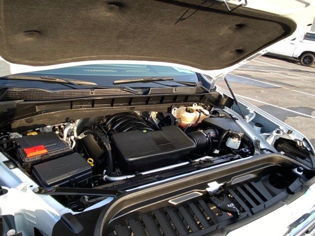 2025 GMC Sierra 1500 4WD Crew Cab Short Box SLT