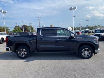 2026 GMC Sierra 1500 Crew Cab, Short Bed, SLT, 4WD