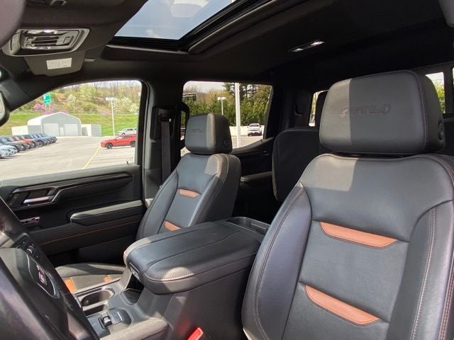 2023 GMC Sierra 1500 4WD Crew Cab Short Box AT4