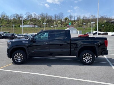 2023 GMC Sierra 1500 4WD Crew Cab Short Box AT4