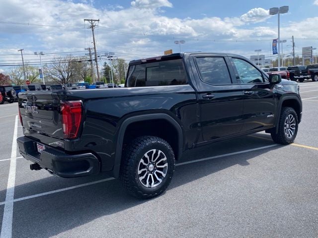 2023 GMC Sierra 1500 4WD Crew Cab Short Box AT4