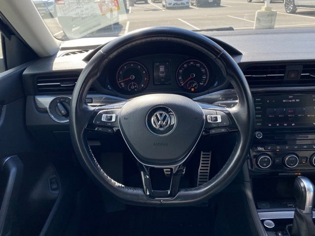 2020 Volkswagen Passat 2.0T R-Line