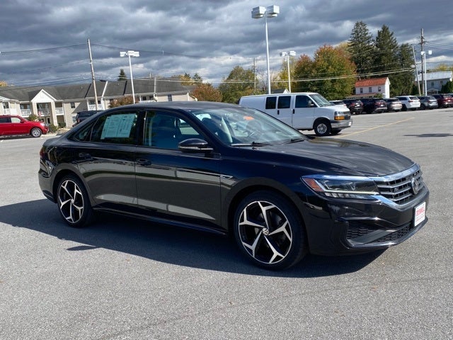 2020 Volkswagen Passat 2.0T R-Line