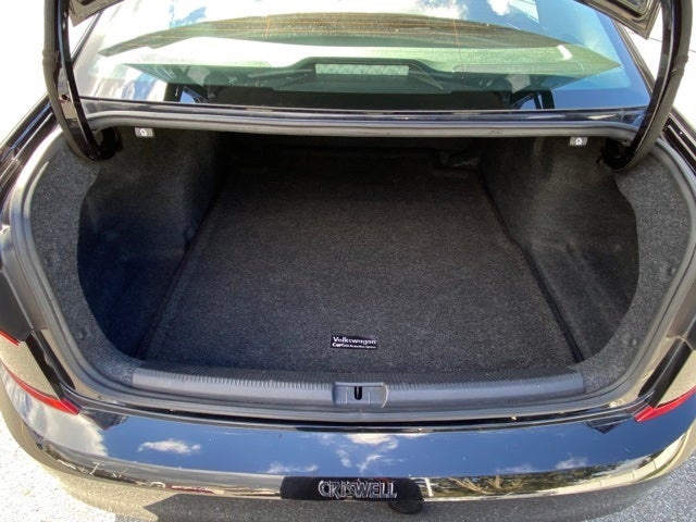 2020 Volkswagen Passat 2.0T R-Line