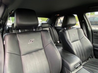 2019 Chrysler 300 300S
