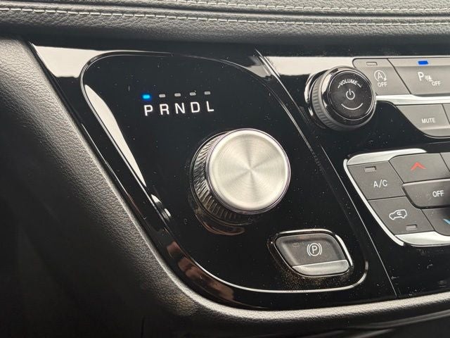 2027 Chrysler Pacifica PACIFICA SELECT