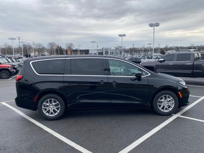 2026 Chrysler Pacifica PACIFICA SELECT