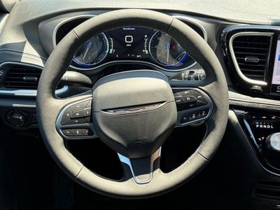 2027 Chrysler Pacifica PACIFICA SELECT