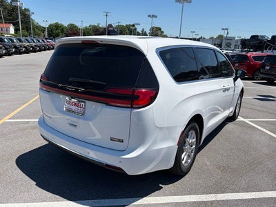 2027 Chrysler Pacifica PACIFICA SELECT