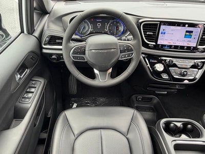 2027 Chrysler Pacifica PACIFICA SELECT