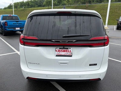 2027 Chrysler Pacifica PACIFICA SELECT