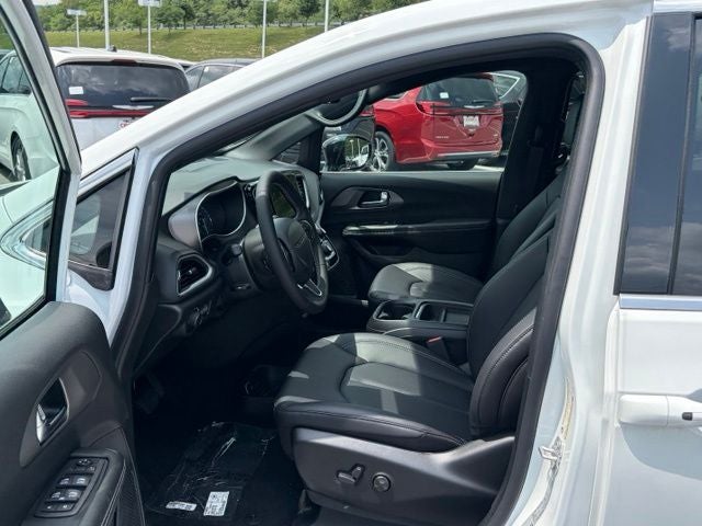 2027 Chrysler Pacifica PACIFICA LX