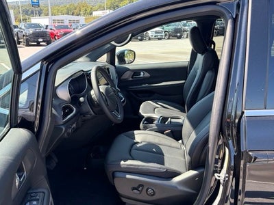 2027 Chrysler Pacifica PACIFICA LX