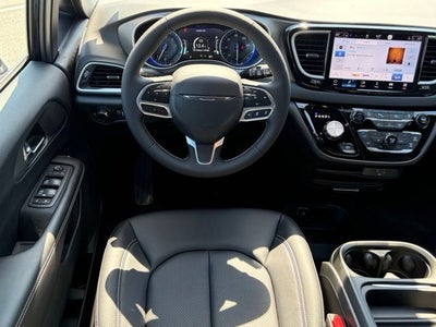 2027 Chrysler Pacifica PACIFICA LX