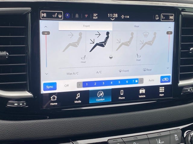 2026 Chrysler Voyager VOYAGER LX