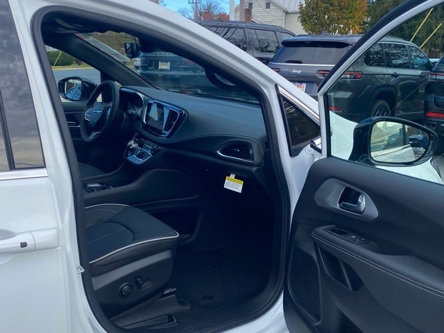 2026 Chrysler Pacifica PACIFICA LIMITED