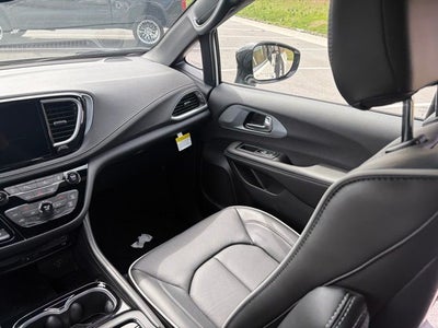 2026 Chrysler Pacifica PACIFICA LIMITED