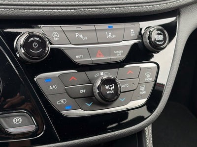2027 Chrysler Pacifica PACIFICA LIMITED