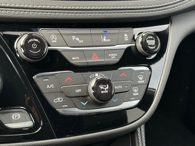 2026 Chrysler Pacifica PACIFICA LIMITED