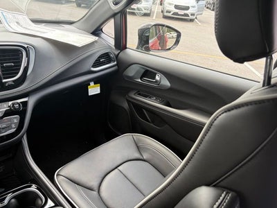 2026 Chrysler Pacifica PACIFICA LIMITED
