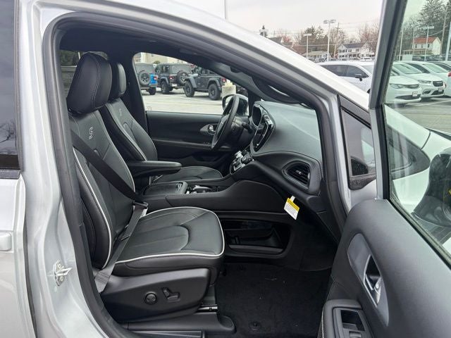 2026 Chrysler Pacifica PACIFICA LIMITED