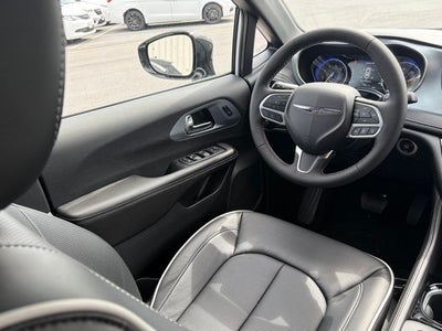 2026 Chrysler Pacifica PACIFICA LIMITED