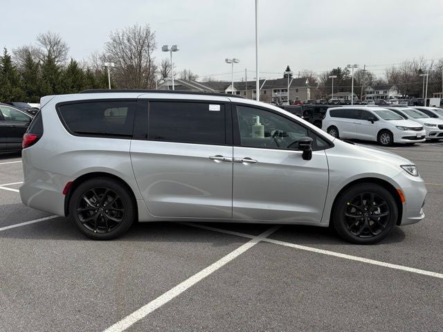 2026 Chrysler Pacifica PACIFICA LIMITED
