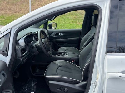 2026 Chrysler Pacifica PACIFICA LIMITED