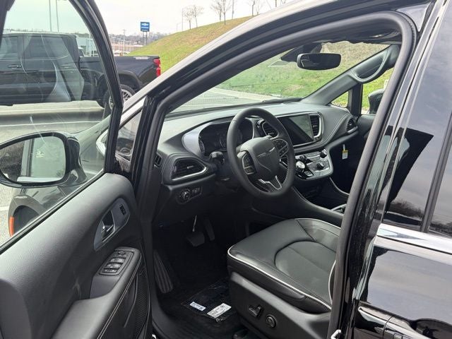 2026 Chrysler Pacifica PACIFICA LIMITED