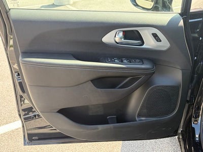 2026 Chrysler Pacifica PACIFICA LIMITED