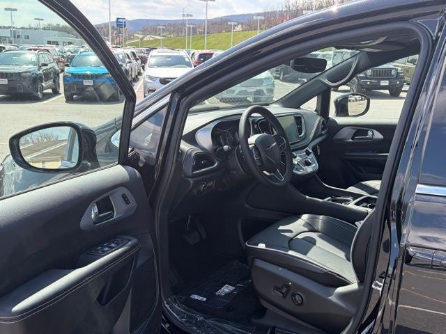 2026 Chrysler Pacifica PACIFICA LIMITED