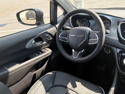 2026 Chrysler Pacifica PACIFICA LIMITED