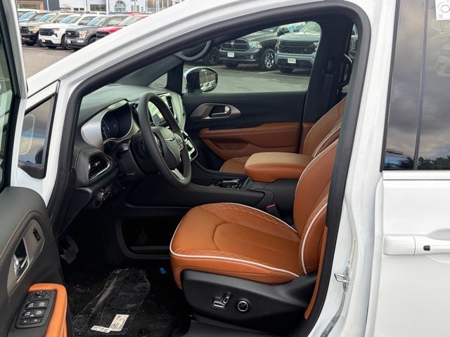 2026 Chrysler Pacifica PACIFICA PINNACLE