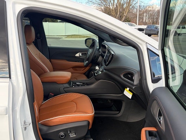 2026 Chrysler Pacifica PACIFICA PINNACLE