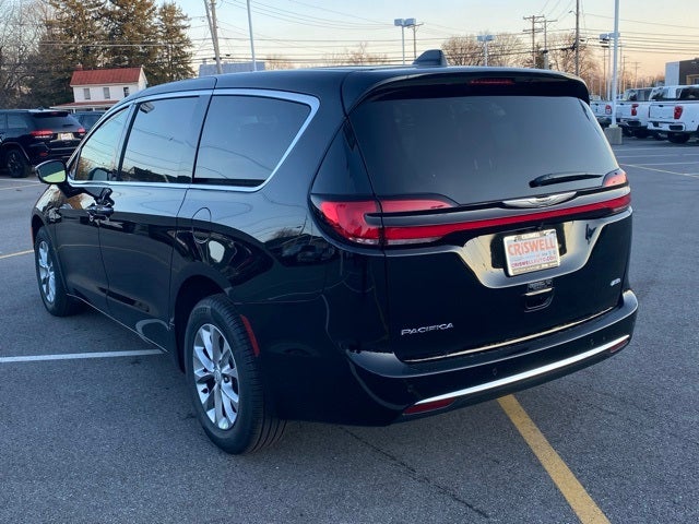 2026 Chrysler Pacifica PACIFICA SELECT AWD