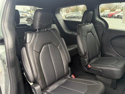 2026 Chrysler Pacifica PACIFICA SELECT AWD