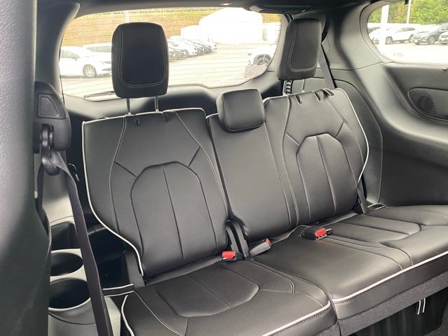 2026 Chrysler Pacifica PACIFICA LIMITED AWD