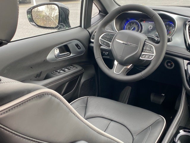 2026 Chrysler Pacifica PACIFICA LIMITED AWD