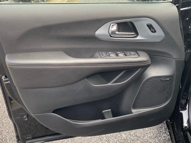 2026 Chrysler Pacifica PACIFICA LIMITED AWD