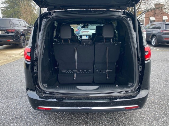 2026 Chrysler Pacifica PACIFICA LIMITED AWD