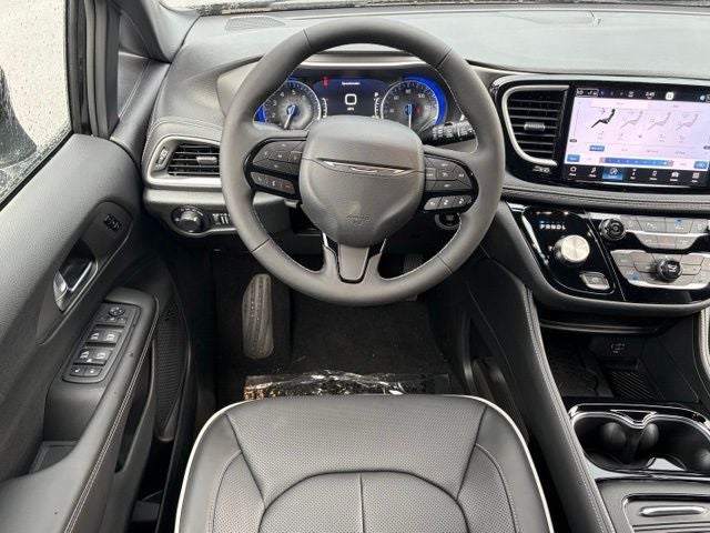 2027 Chrysler Pacifica PACIFICA LIMITED AWD