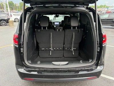 2027 Chrysler Pacifica PACIFICA LIMITED AWD