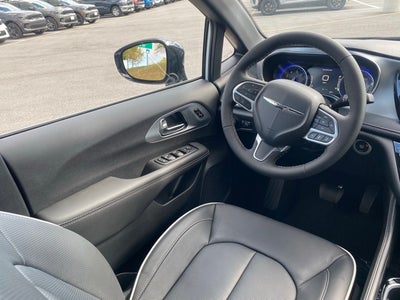 2026 Chrysler Pacifica PACIFICA LIMITED AWD