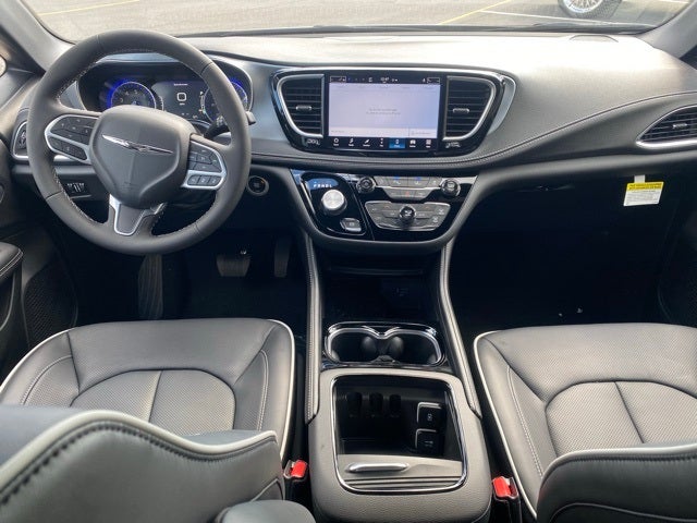 2026 Chrysler Pacifica PACIFICA LIMITED AWD