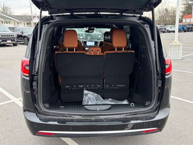 2026 Chrysler Pacifica PACIFICA PINNACLE AWD